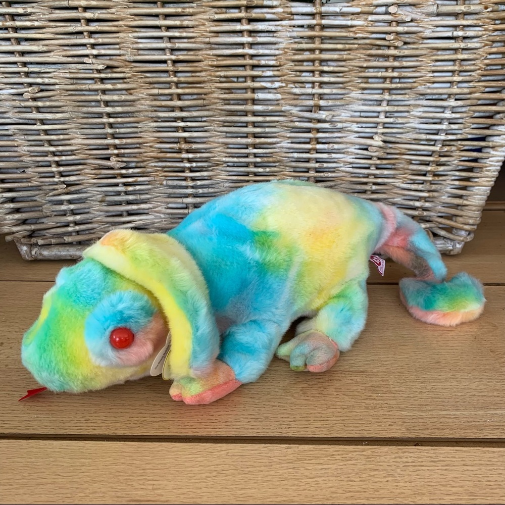 Ty Rainbow Beanie Buddy with 1999 tag